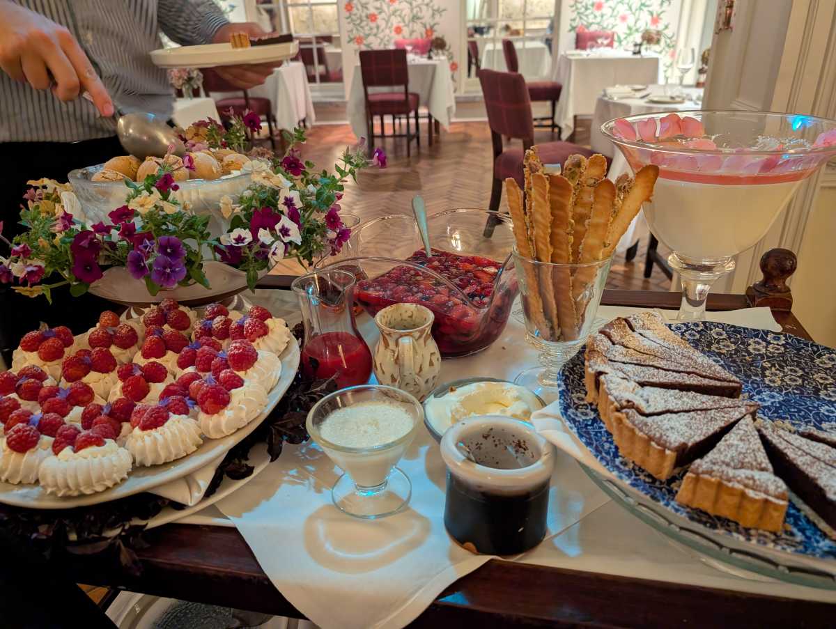 Google Pixel 9 camera samples 42