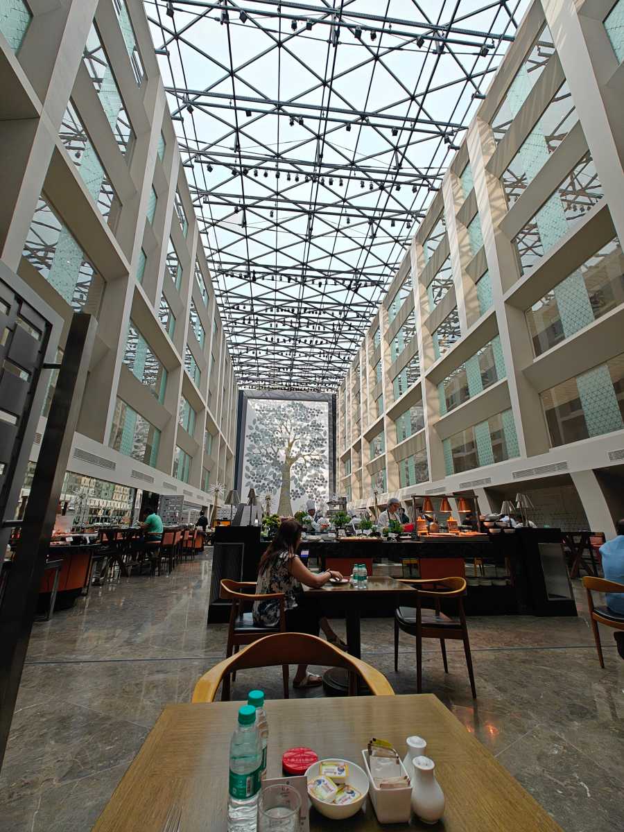 OnePlus Open camera sample