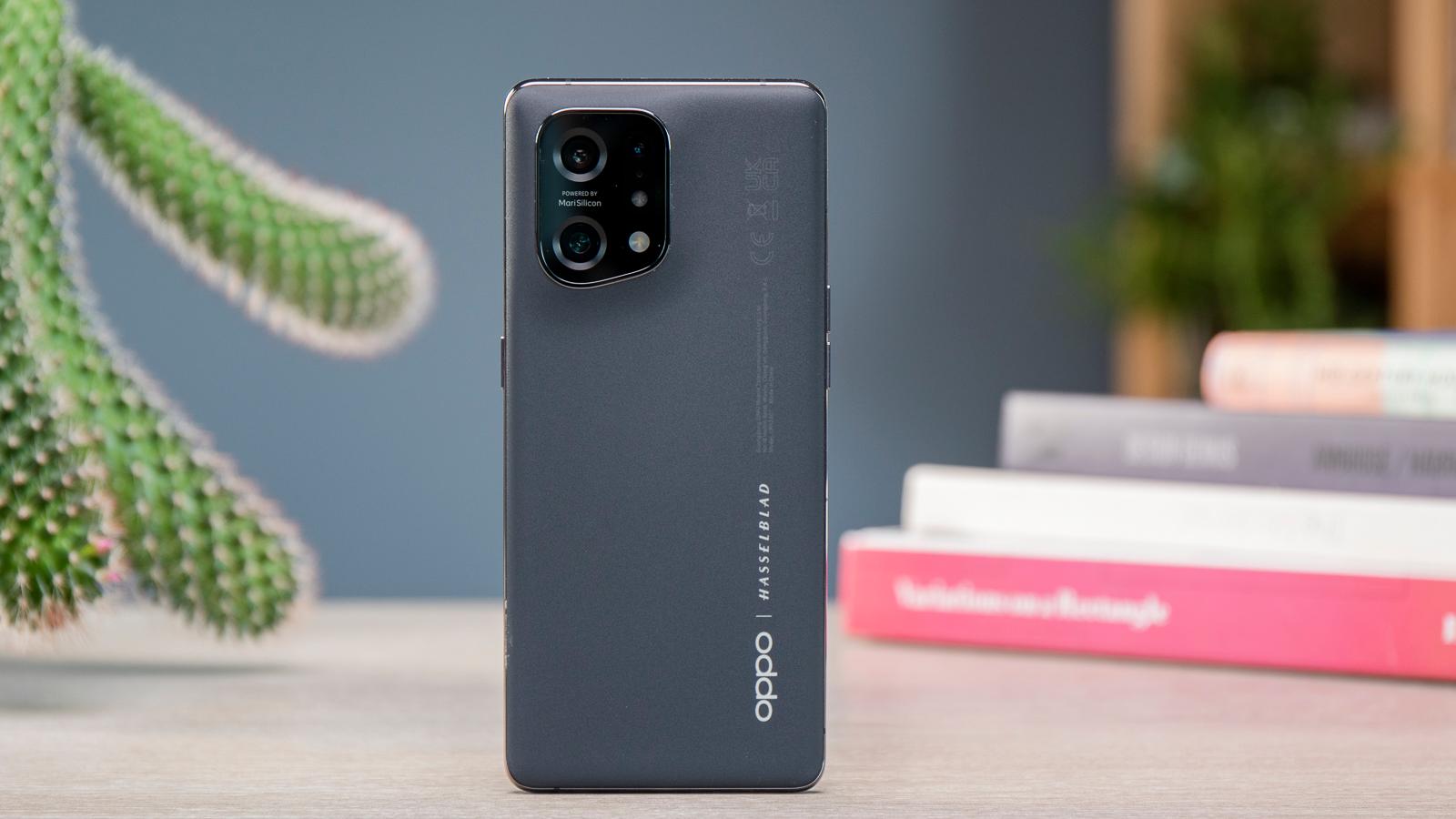 Oppo Find X5 - Best Affordable Flagship